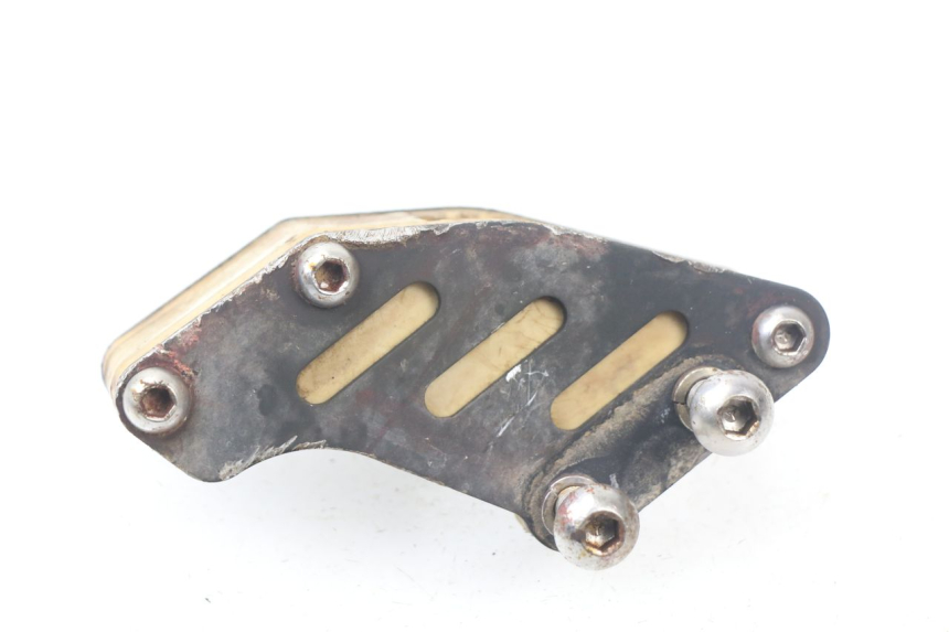 photo de CARTER DE CHAINE THUMP DIRT BIKE 120 - Gros plan technique