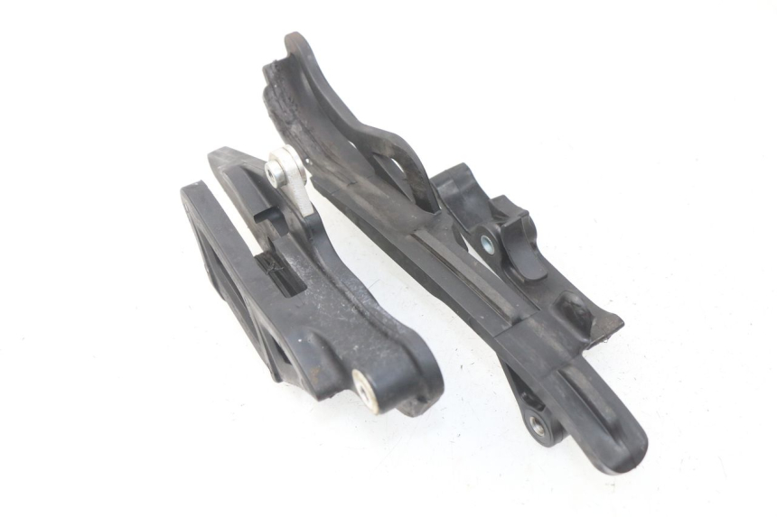 photo de CARTER DE CHAINE HUSQVARNA FC 350 (2019 - 2022) - Gros plan technique