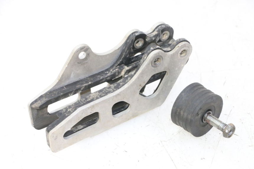 photo de CARTER DE CHAINE YAMAHA YZ-F YZF 250 (2014 - 2018) - Vue principale