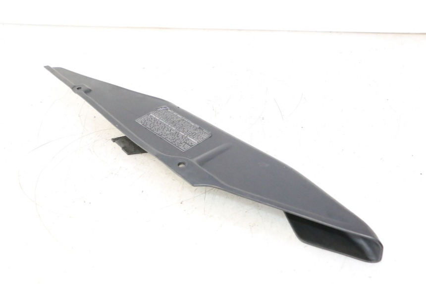 photo de CARTER DE CHAINE KAWASAKI ZZR 600 (1995 - 2004) - Détail de la pièce