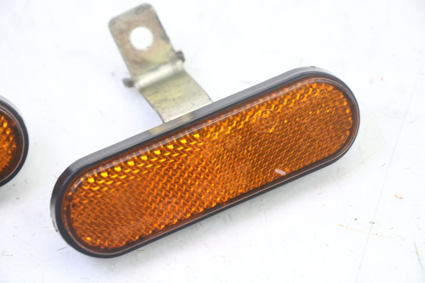 photo de CATADIOPTRE KYMCO AGILITY 4T 50 (2005 - 2018) - Zoom état d’usage