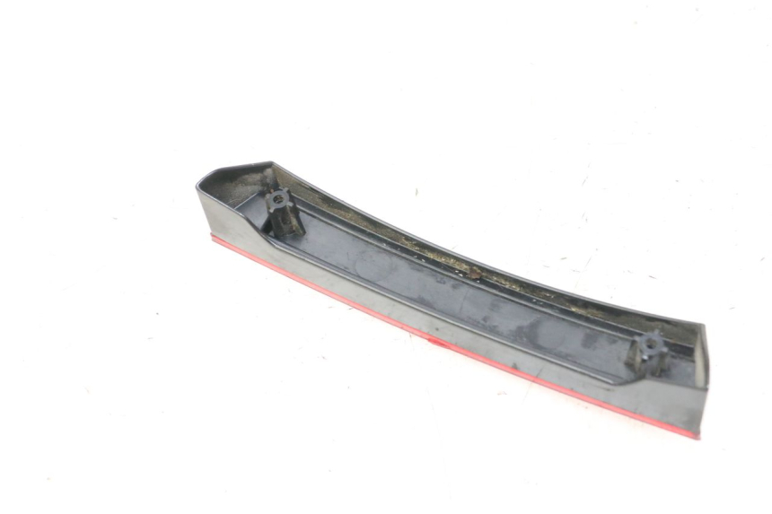 photo de CATADIOPTRE PIAGGIO MP3 LT 300 (2010 - 2016) - Autre angle de vue