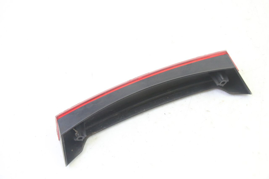 photo de CATADIOPTRE PIAGGIO MP3 125 (2006 - 2014) - Autre angle de vue