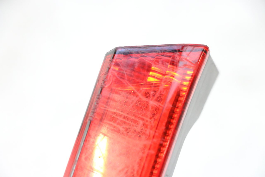 photo de CATADIOPTRE PIAGGIO MP3 125 (2006 - 2014) - Zoom état d’usage