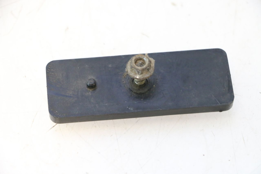 photo de CATADIOPTRE YAMAHA YP MAJESTY 125 (2002 - 2006) - Détail de la pièce