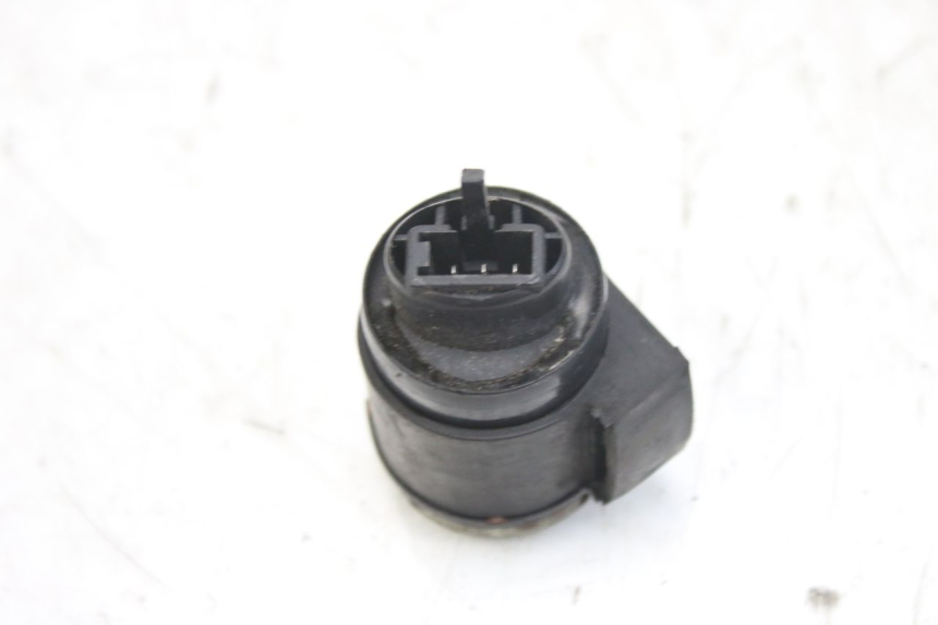 photo de CENTRALE CLIGNOTANTE KYMCO AGILITY 4T 50 (2005 - 2018) - Détail de la pièce