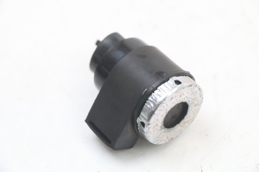 photo de CENTRALE CLIGNOTANTE KYMCO AGILITY 4T 50 (2018 - 2022) - Détail de la pièce