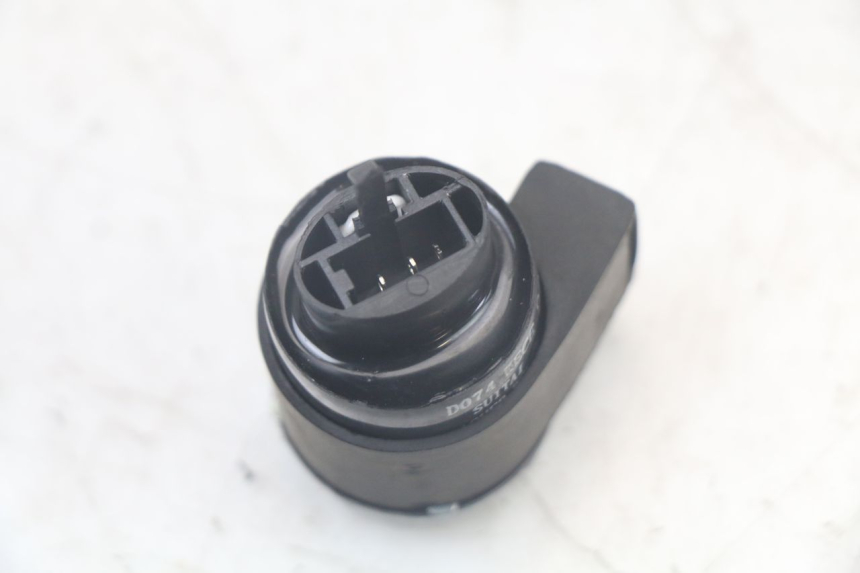 photo de CENTRALE CLIGNOTANTE KYMCO AGILITY 4T 50 (2018 - 2022) - Autre angle de vue