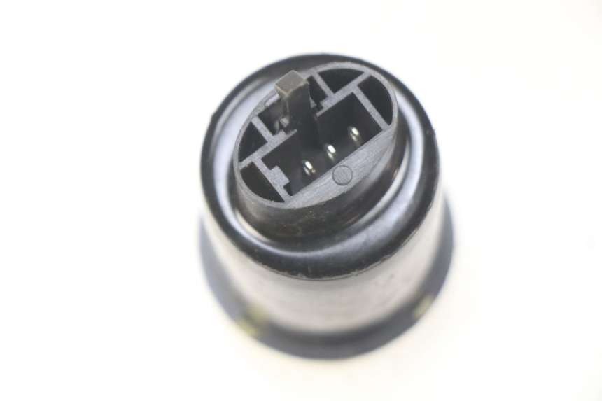 photo de CENTRALE CLIGNOTANTE KYMCO AGILITY CITY 2T 50 (2008 - 2016) - Zoom état d’usage