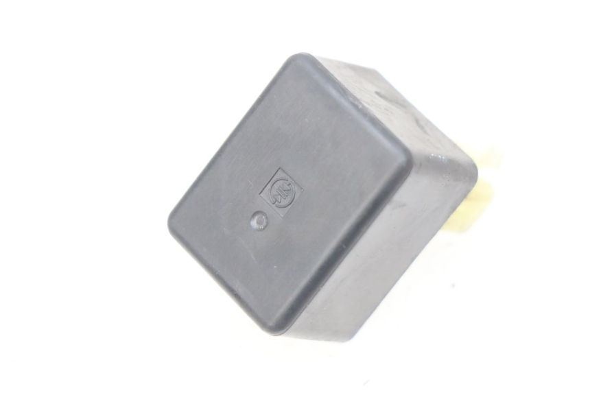 photo de CENTRALE CLIGNOTANTE SUZUKI BURGMAN 125 (2007 - 2014) - Vue principale