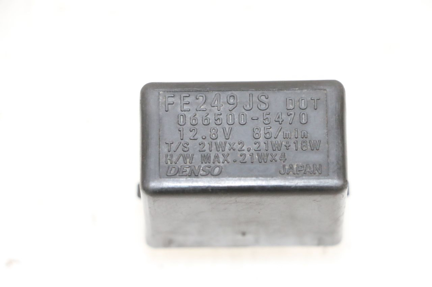 photo de CENTRALE CLIGNOTANTE SUZUKI BURGMAN 650 (2013 - 2020) - Autre angle de vue