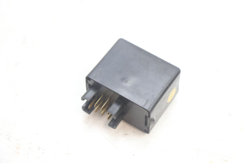 photo de CENTRALE CLIGNOTANTE SUZUKI BURGMAN EXECUTIVE ABS 650 (2006 - 2012) - Vue principale