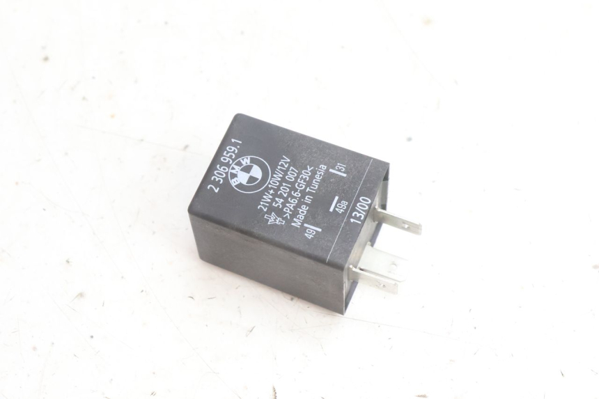 photo de CENTRALE CLIGNOTANTE BMW C1 125 (2000 - 2003) - Vue principale