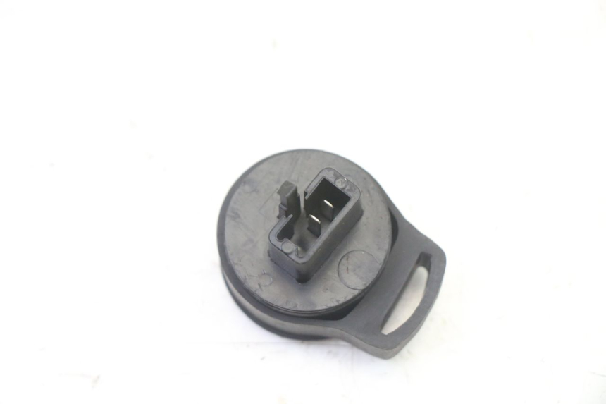 photo de CENTRALE CLIGNOTANTE PEUGEOT ELYSTAR 50 (2002 - 2014) - Zoom état d’usage