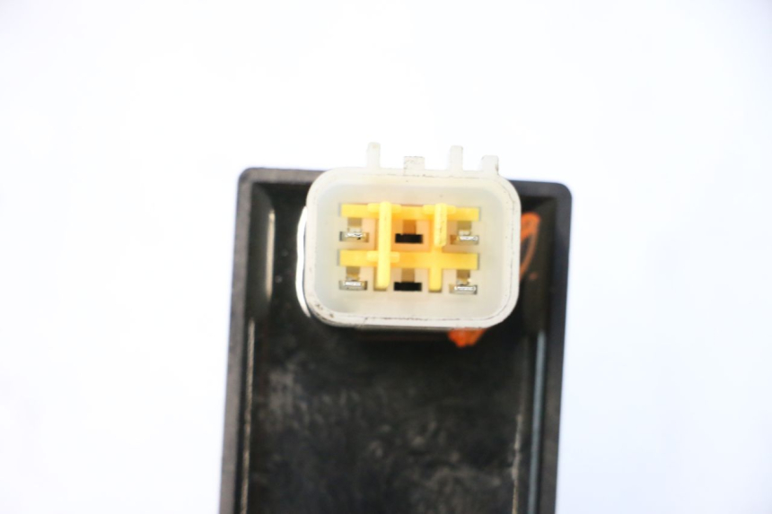 photo de CENTRALE CLIGNOTANTE KEEWAY F-ACT FACT EVO 50 (2020 - 2026) - Autre angle de vue