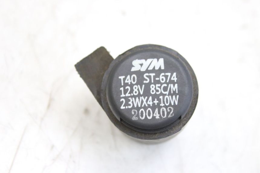 photo de CENTRALE CLIGNOTANTE SYM FIDDLE 3 III 125 (2014 - 2020) - Autre angle de vue