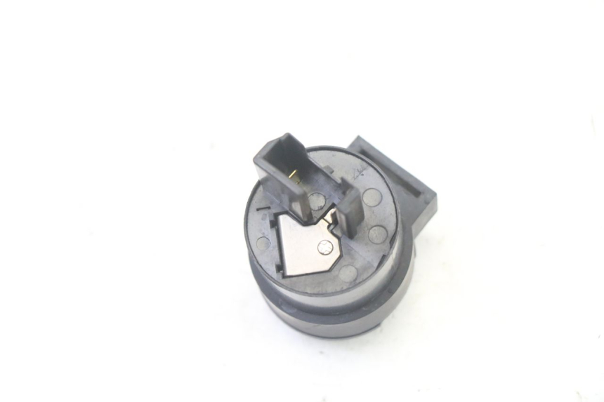 photo de CENTRALE CLIGNOTANTE MBK FLAME X 125 (2007 - 2016) - Zoom état d’usage