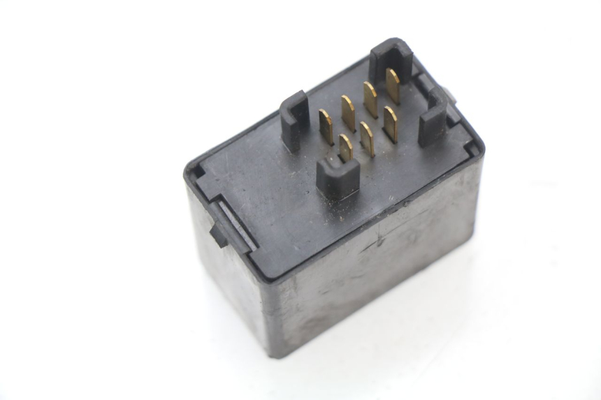 photo de CENTRALE CLIGNOTANTE SUZUKI GSX-R GSXR 600 (2008 - 2010) - Zoom état d’usage