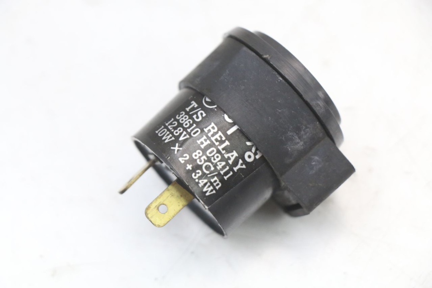 photo de Flasher relay HYOSUNG GV AQUILA 125 (2000 - 2009) - Vue principale