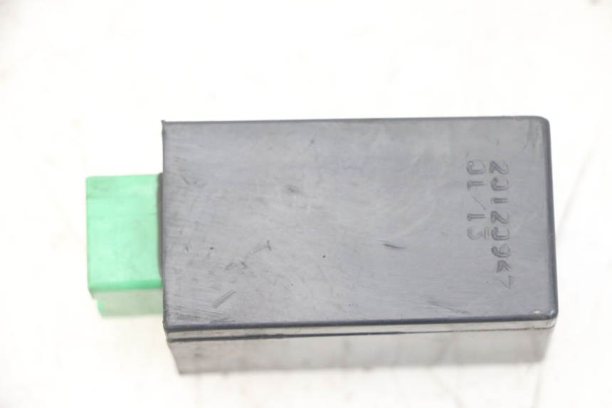 photo de CENTRALE CLIGNOTANTE PIAGGIO IE MP3 YOURBAN 300 (2011 - 2016) - Détail de la pièce