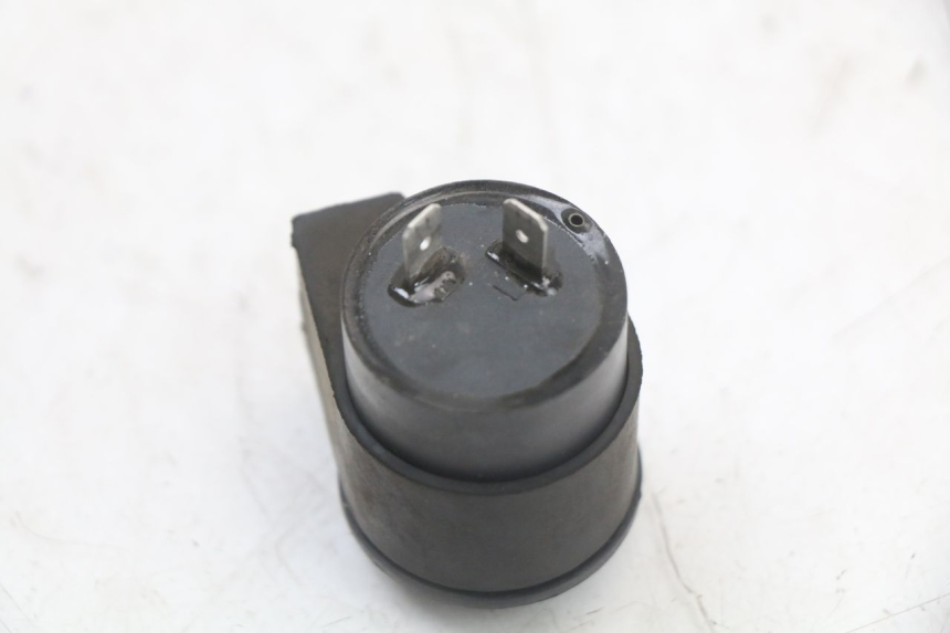 photo de CENTRALE CLIGNOTANTE SYM JET 14 4T 50 (2018 - 2022) - Autre angle de vue