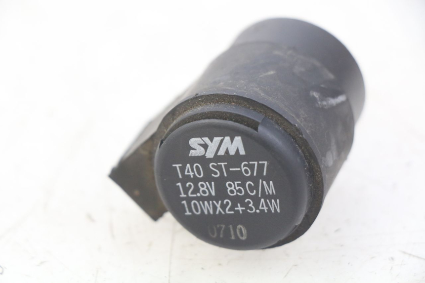 photo de CENTRALE CLIGNOTANTE SYM JET EURO X 2T 50 (2003 - 2007) - Détail de la pièce