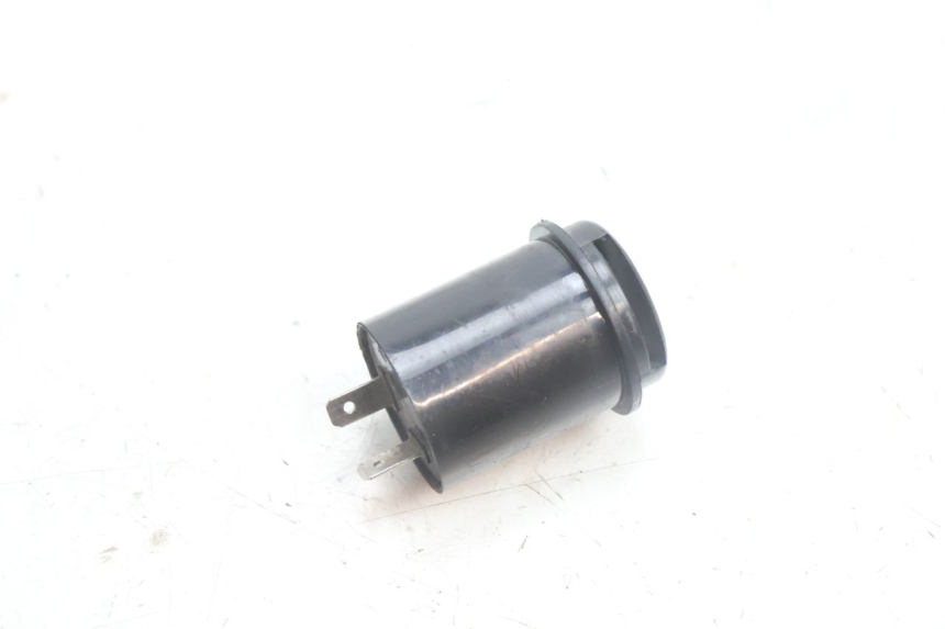 photo de CENTRALE CLIGNOTANTE PEUGEOT KISBEE 2T 50 (2010 - 2017) - Vue principale