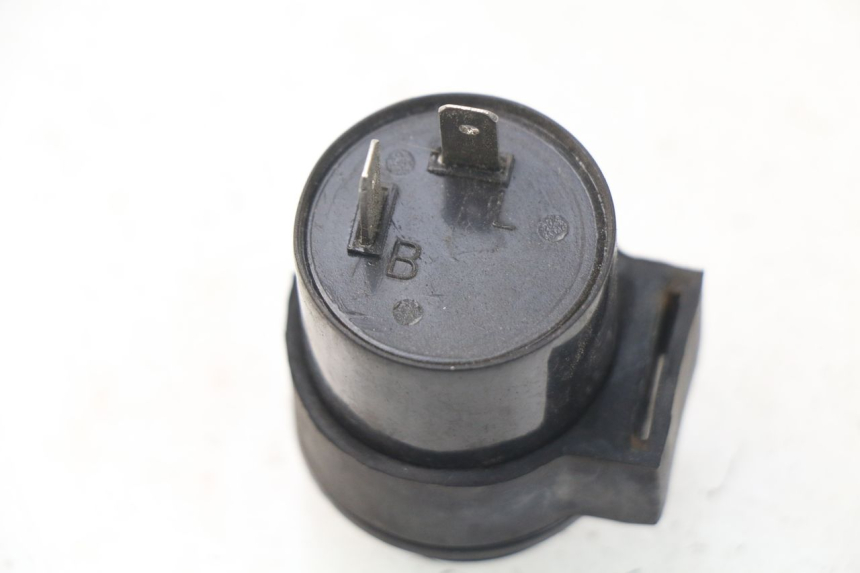 photo de CENTRALE CLIGNOTANTE PEUGEOT KISBEE 4T 50 (2018 - 2022) - Détail de la pièce