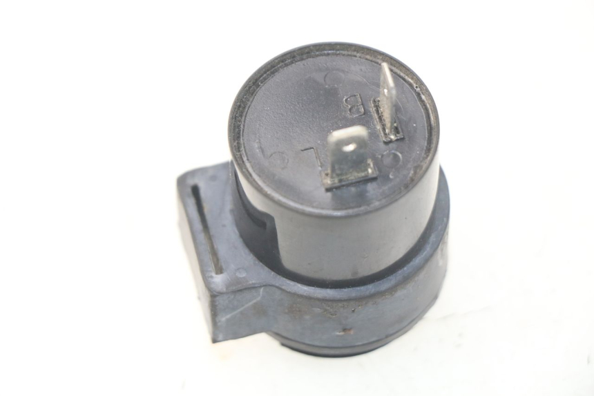 photo de CENTRALE CLIGNOTANTE PEUGEOT KISBEE 4T 50 (2018 - 2022) - Zoom état d’usage