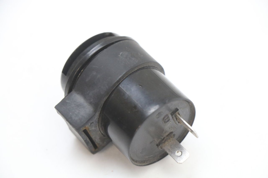 photo de CENTRALE CLIGNOTANTE PEUGEOT KISBEE 4T 50 (2018 - 2022) - Zoom état d’usage