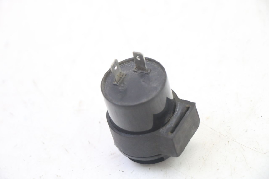 photo de CENTRALE CLIGNOTANTE PEUGEOT KISBEE 4T 50 (2018 - 2022) - Zoom état d’usage