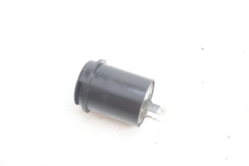 photo de CENTRALE CLIGNOTANTE PEUGEOT KISBEE 4T 50 (2010 - 2017) - Zoom état d’usage