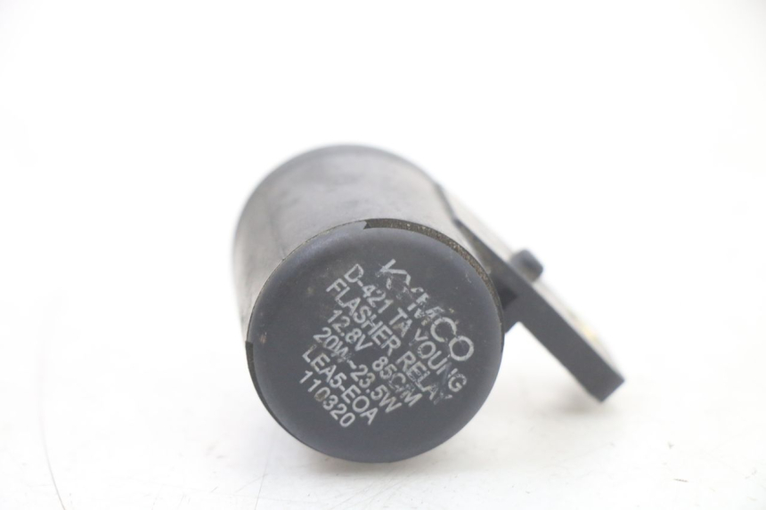 photo de CENTRALE CLIGNOTANTE KYMCO DINK 4T 50 (2007 - 2018) - Vue principale