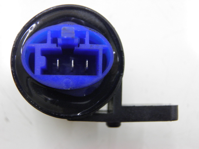 photo de CENTRALE CLIGNOTANTE KYMCO QUANNON NAKED 125 (2010) - Zoom état d’usage