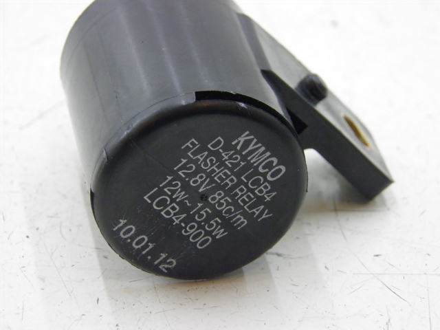 photo de CENTRALE CLIGNOTANTE KYMCO XCITING RI ABS 500 (2010) - Zoom état d’usage