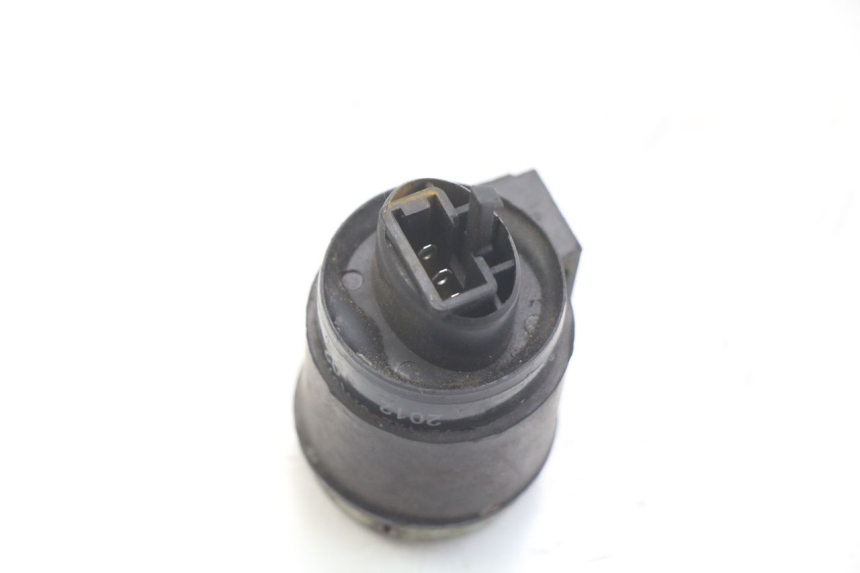 photo de CENTRALE CLIGNOTANTE KYMCO LIKE 4T 50 (2009 - 2018) - Zoom état d’usage