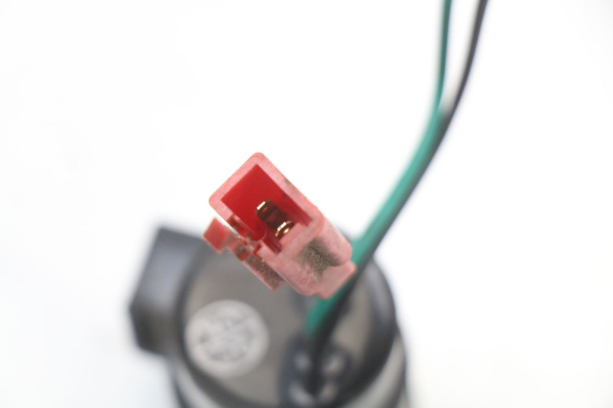 photo de CENTRALE CLIGNOTANTE SYM MIO 50 (2005 - 2010) - Points de fixation