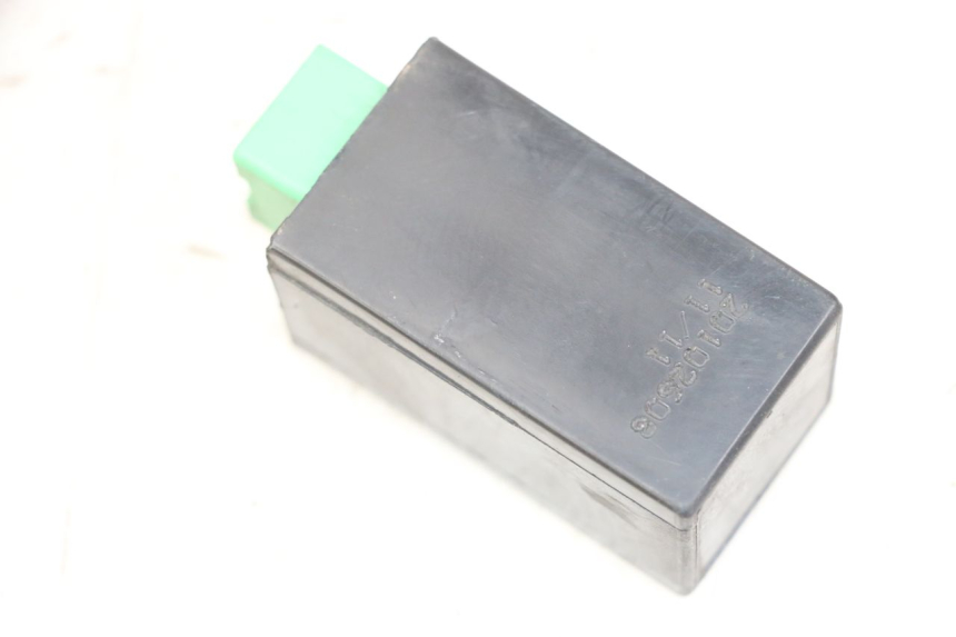 photo de CENTRALE CLIGNOTANTE PIAGGIO MP3 LT 300 (2010 - 2016) - Détail de la pièce