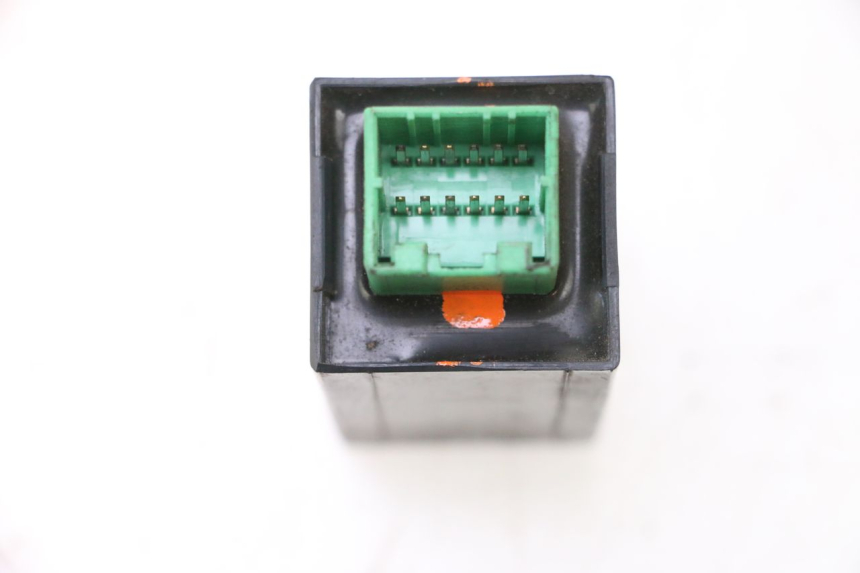 photo de CENTRALE CLIGNOTANTE PIAGGIO MP3 RL 250 (2006 - 2010) - Détail de la pièce