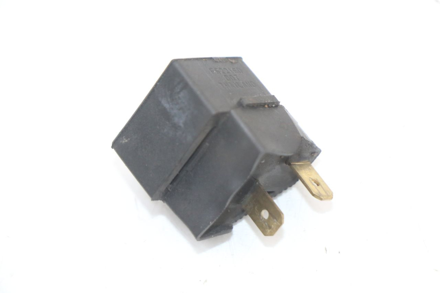 photo de CENTRALE CLIGNOTANTE KAWASAKI NINJA 400 (2018 - 2023) - Autre angle de vue