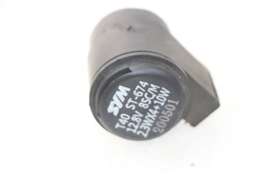 photo de CENTRALE CLIGNOTANTE SYM ORBIT III 3 4T 50 (2018 - 2021) - Détail de la pièce