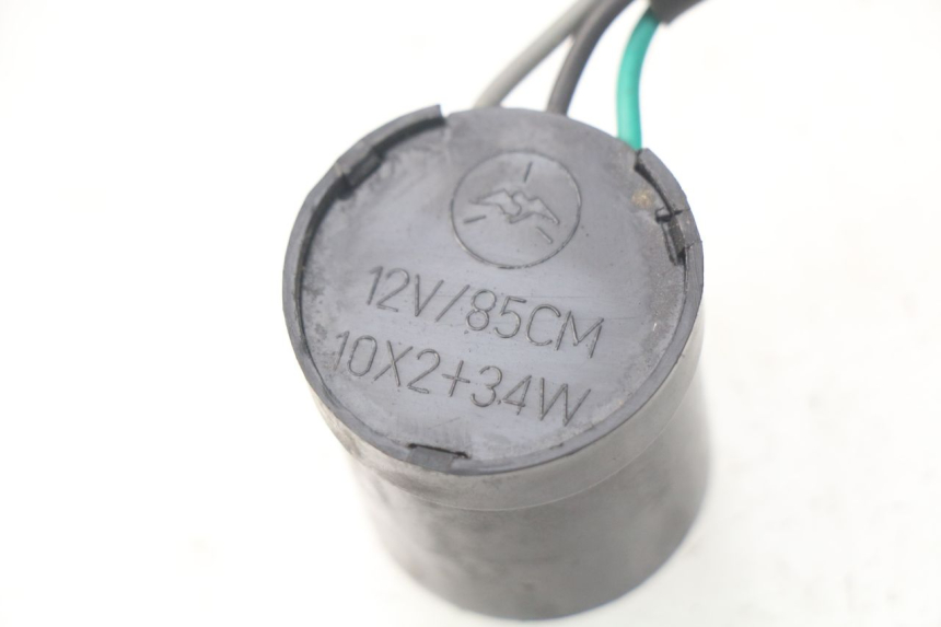 photo de CENTRALE CLIGNOTANTE JM MOTORS SANTANA 50 (2014 - 2023) - Détail de la pièce