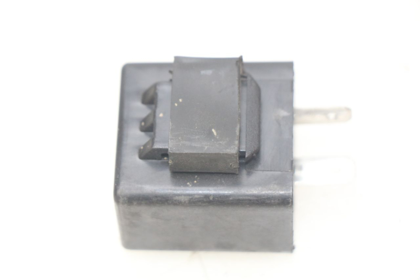 photo de CENTRALE CLIGNOTANTE YAMAHA SLIDER NAKED 50 (2004 - 2018) - Zoom état d’usage