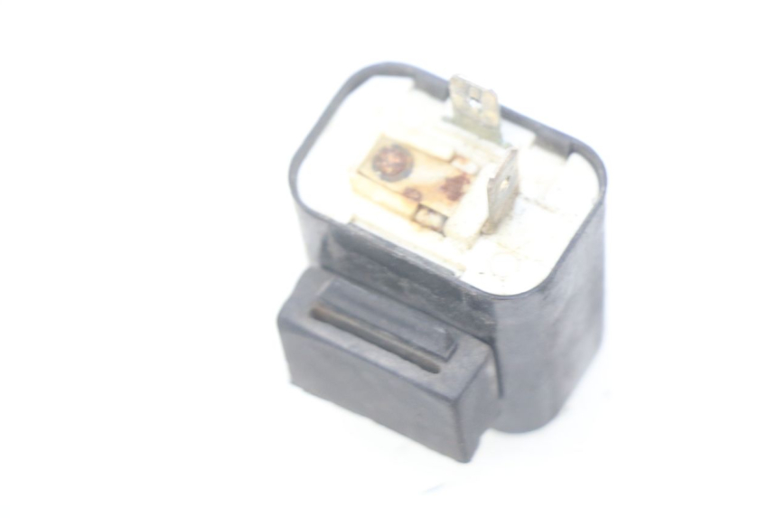 photo de CENTRALE CLIGNOTANTE YAMAHA SLIDER NAKED 50 (2004 - 2018) - Zoom état d’usage