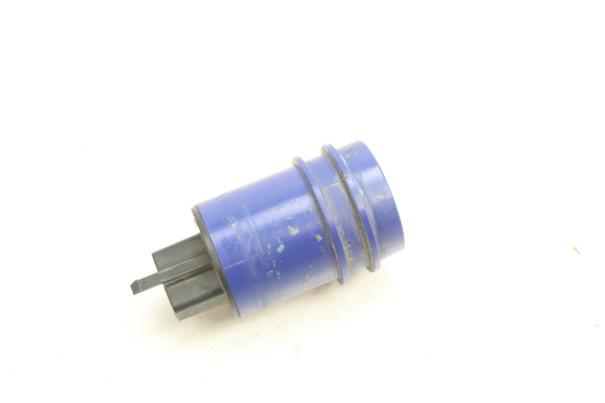 photo de CENTRALE CLIGNOTANTE PEUGEOT SPEEDFIGHT LC 50 (1996 - 2002) - Détail de la pièce