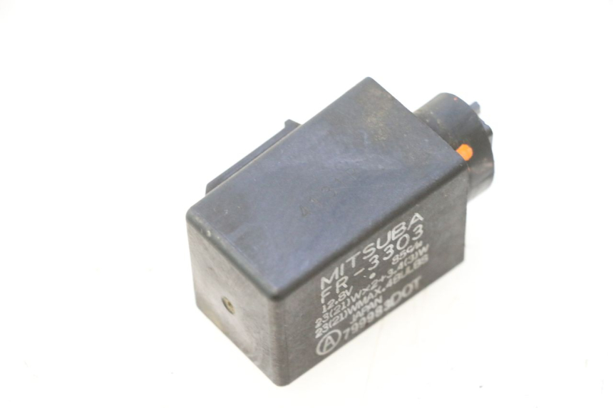 photo de CENTRALE CLIGNOTANTE HONDA ST PAN EUROPEAN 1100 (1990 - 2002) - Détail de la pièce
