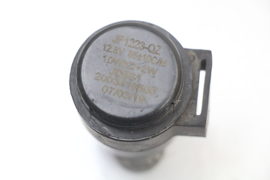 photo de CENTRALE CLIGNOTANTE PEUGEOT STREETZONE I 2T 50 (2018 - 2020) - Détail de la pièce