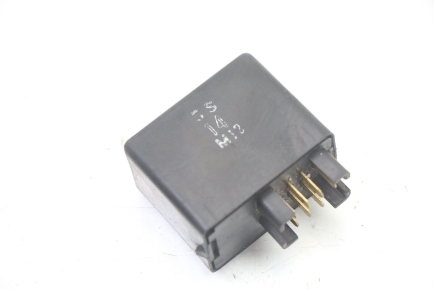 photo de CENTRALE CLIGNOTANTE SUZUKI BURGMAN 125 (2015 - 2017) - Zoom état d’usage