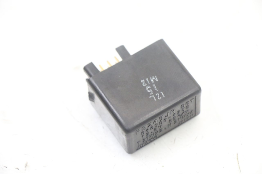 photo de CENTRALE CLIGNOTANTE SUZUKI GSX F GSXF 650 (2007 - 2015) - Détail de la pièce