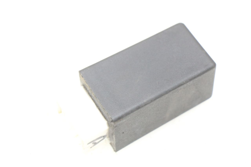 photo de CENTRALE CLIGNOTANTE APRILIA SXR 50 (2021 - 2023) - Zoom état d’usage